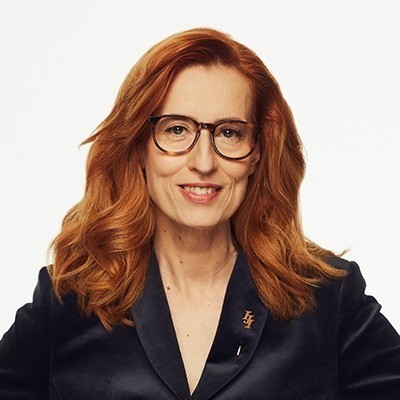 dr Iwona Jaroszewska-Ignatowska  Partnerka Założycielka People and Law