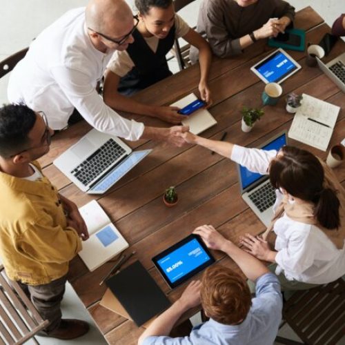 16133966096055_pexelsfauxels3183172